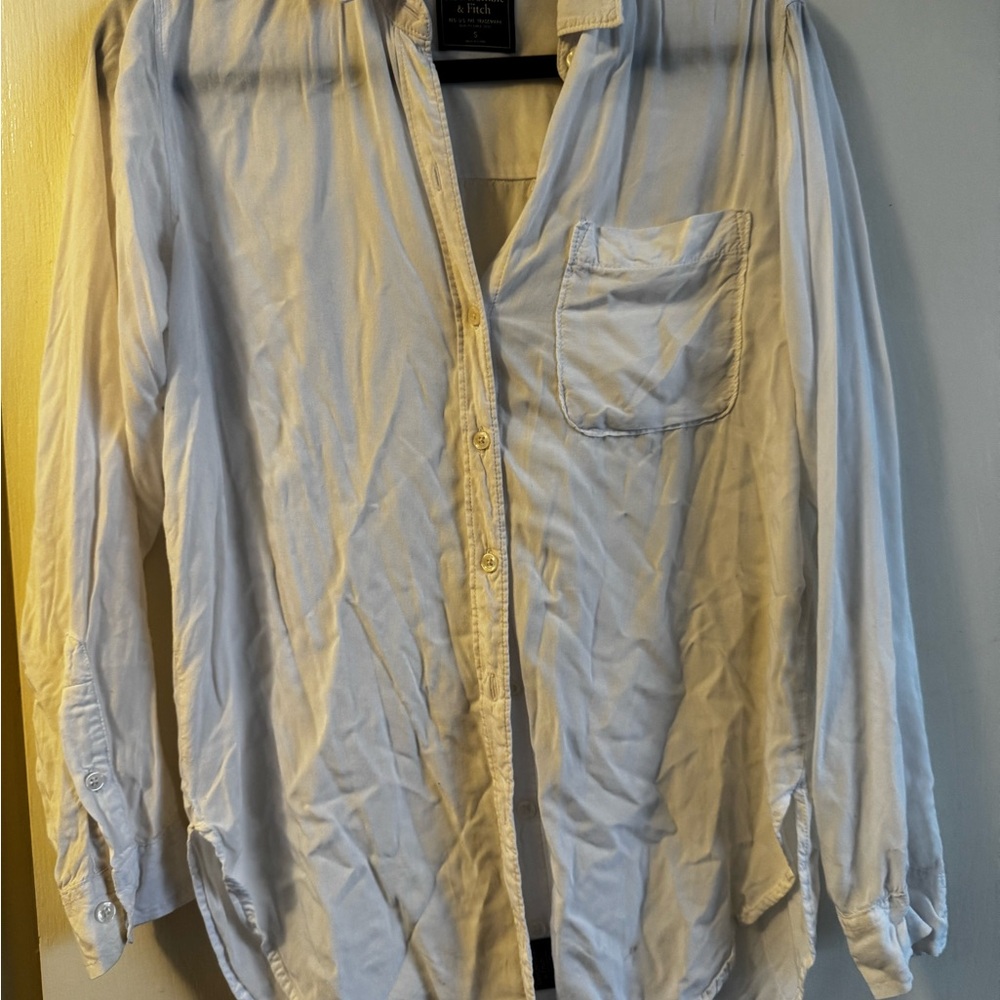 Abercrombie & Fitch White Blouse Classic Collar